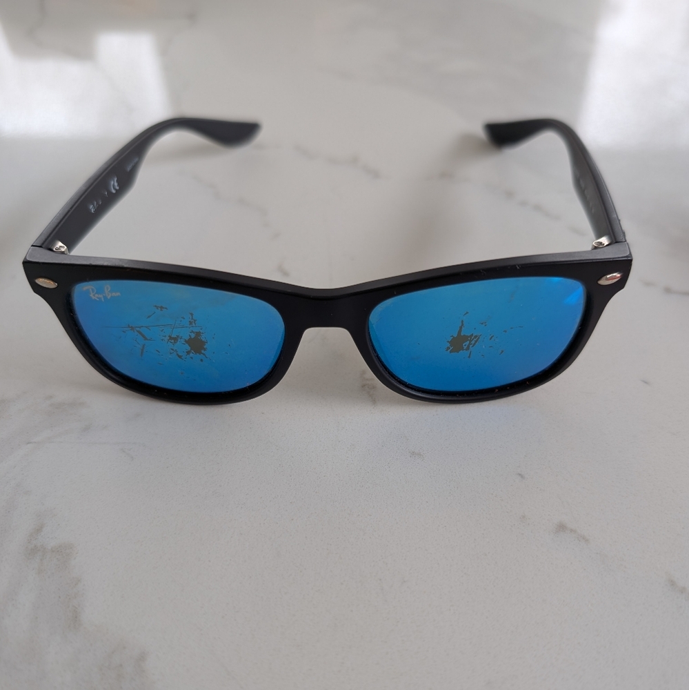Ray-Ban Black Sunglasses with Blue Lenses